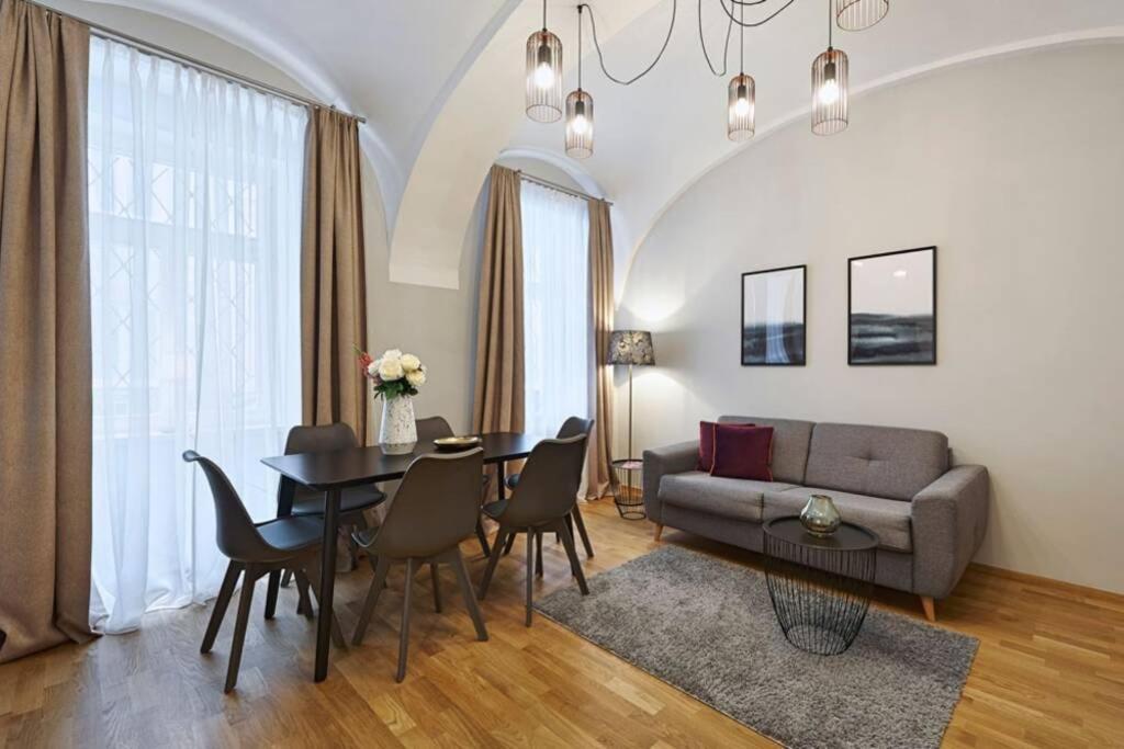 Vienne City Apartment Crown 6 Ngoại thất bức ảnh