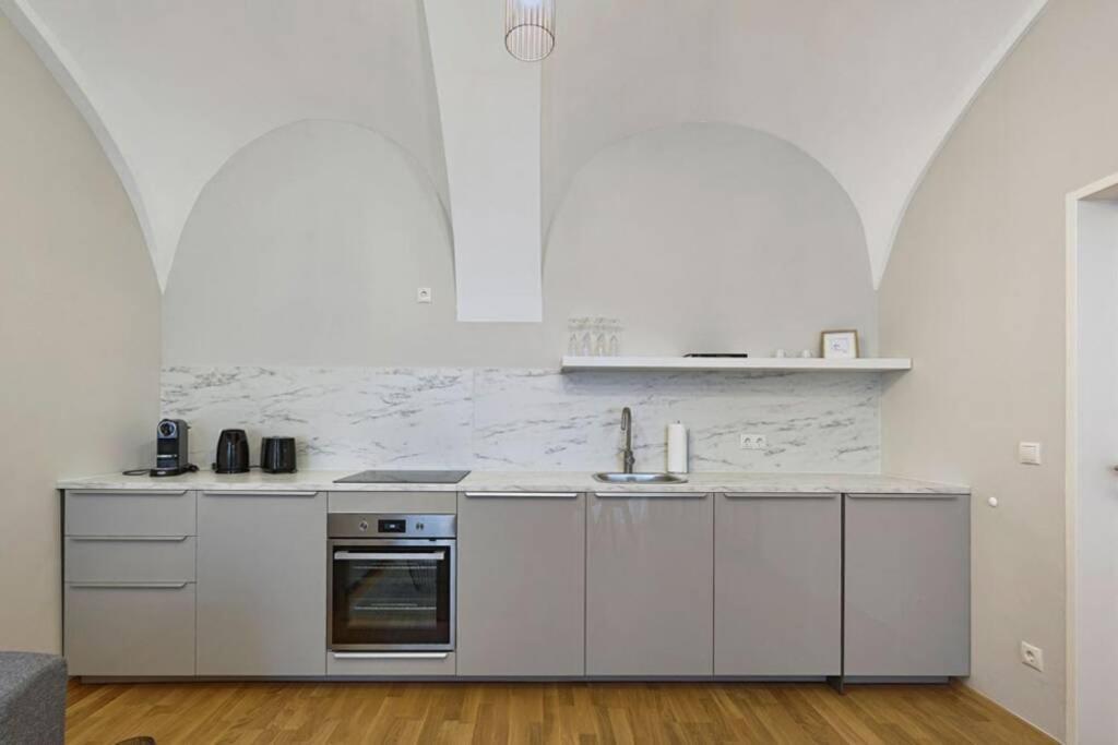 Vienne City Apartment Crown 6 Ngoại thất bức ảnh